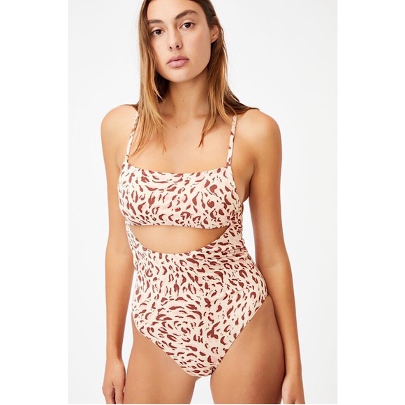 Cotton On Cream Cheetah Print Cutout One Piece Swimsuit - Picture 1 of 6